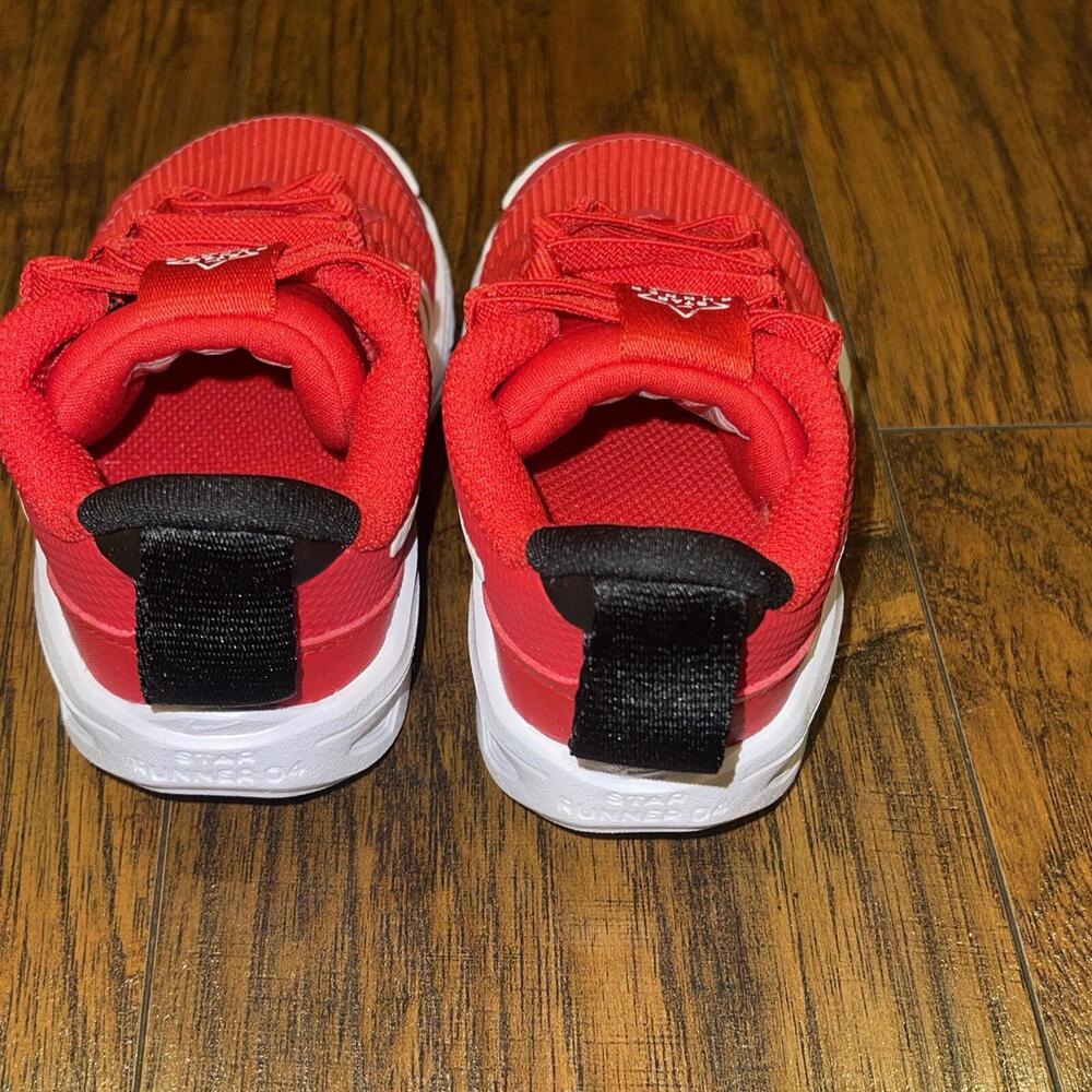 Size 6C NIKE Shoes Sneakers Toddler Star Runner DX7616-600) University Red White - Picture 6 of 11